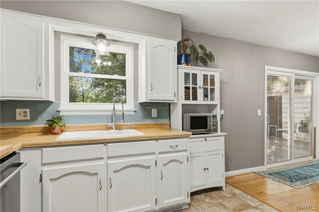 14060 Frank Lary, Northport, AL 35475