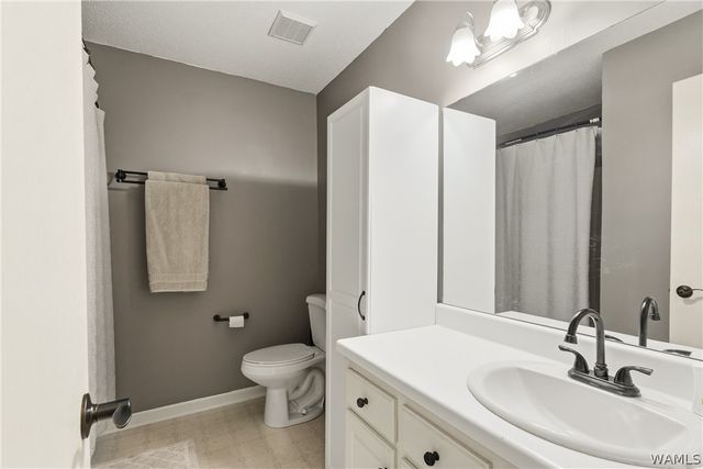 14060 Frank Lary, Northport, AL 35475