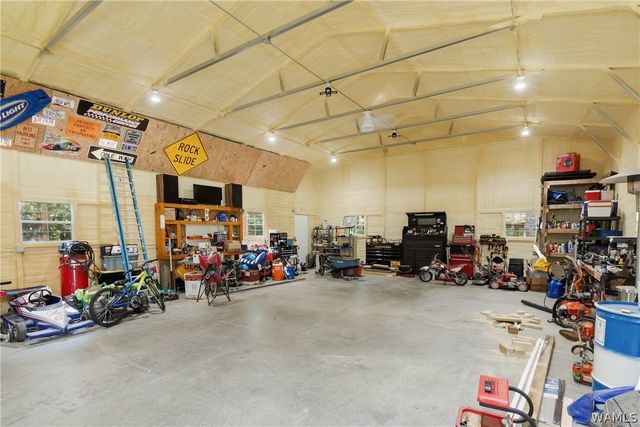 14060 Frank Lary, Northport, AL 35475