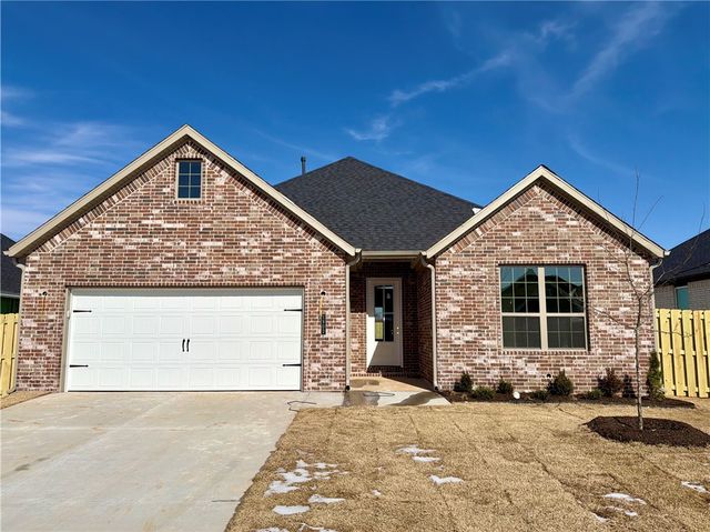 1902 Bugg Street, Pea Ridge, AR 72751