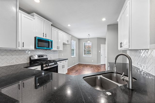 8946 Westfield Glen Court, Houston, TX 77083
