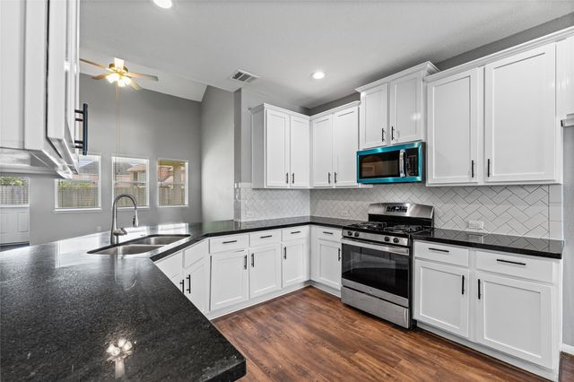 8946 Westfield Glen Court, Houston, TX 77083
