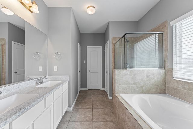 8946 Westfield Glen Court, Houston, TX 77083