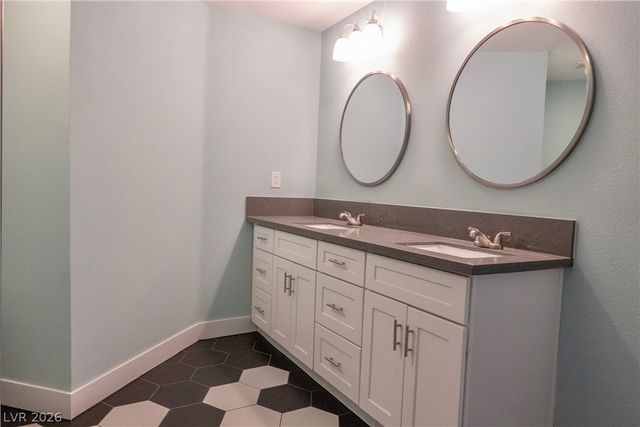 1814 8th Place, Las Vegas, NV 89104