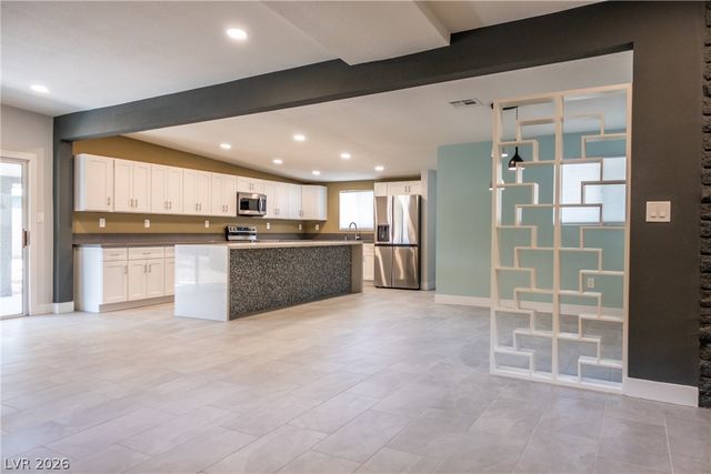 1814 8th Place, Las Vegas, NV 89104