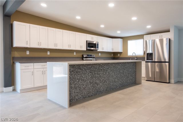 1814 8th Place, Las Vegas, NV 89104