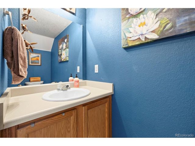 11785 W Independence Ave, Lakewood, CO 80401