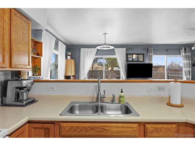 11785 W Independence Ave, Lakewood, CO 80401