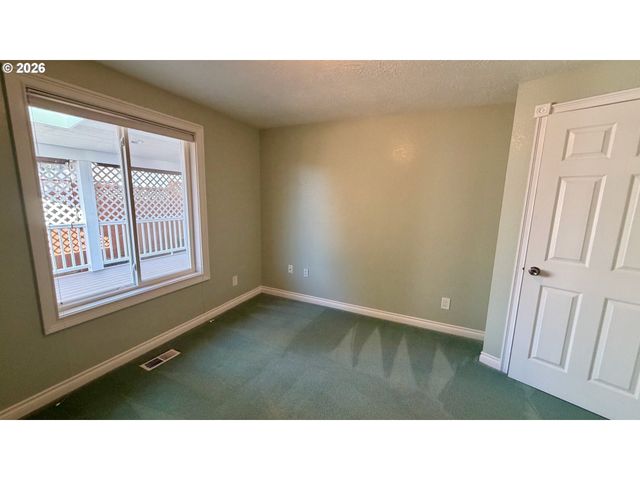 15400 Ne 22ND Ave, Vancouver, WA 98686