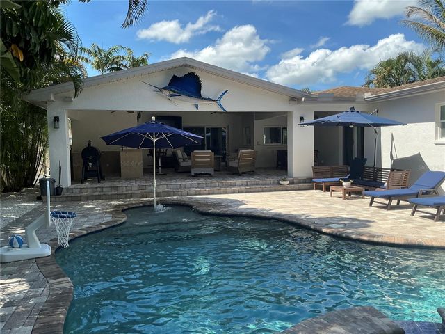 370 FOSTER LANE, Belleair, FL 33756