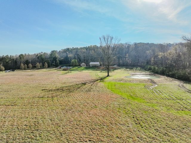 109 Rascaltown Rd, Loretto, TN 38469