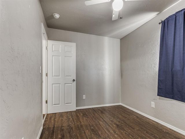 2413 Queensbury Road, Moore, OK 73160