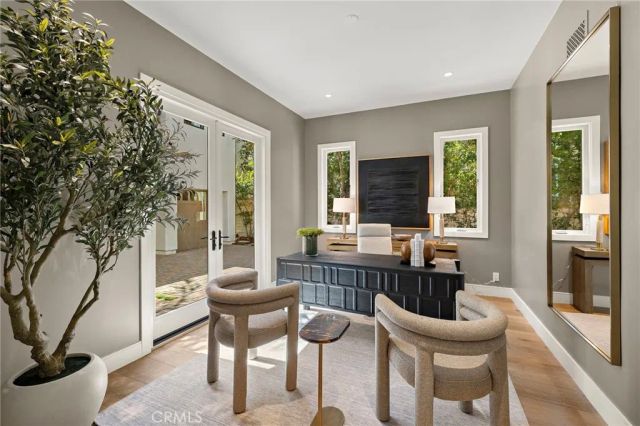 15 Seabluff, Newport Beach, CA 92660