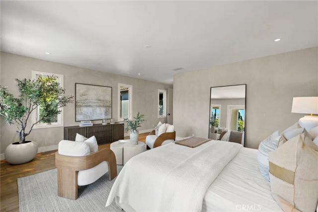 15 Seabluff, Newport Beach, CA 92660