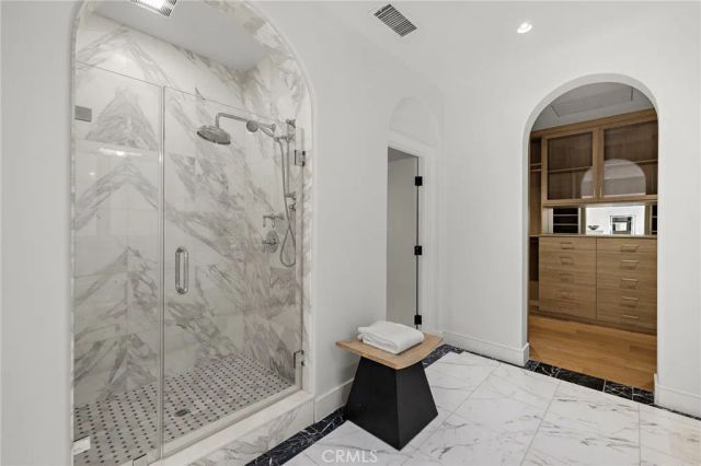 15 Seabluff, Newport Beach, CA 92660