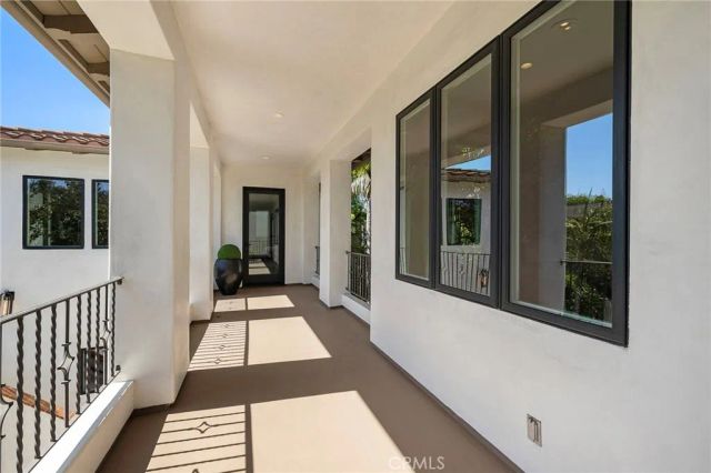 15 Seabluff, Newport Beach, CA 92660