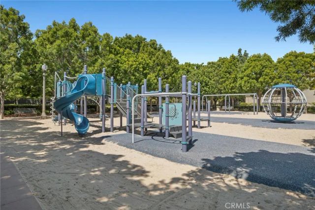15 Seabluff, Newport Beach, CA 92660