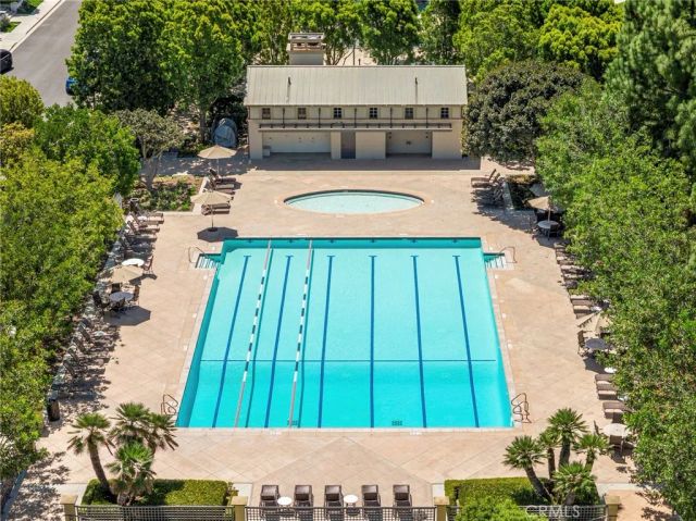 15 Seabluff, Newport Beach, CA 92660