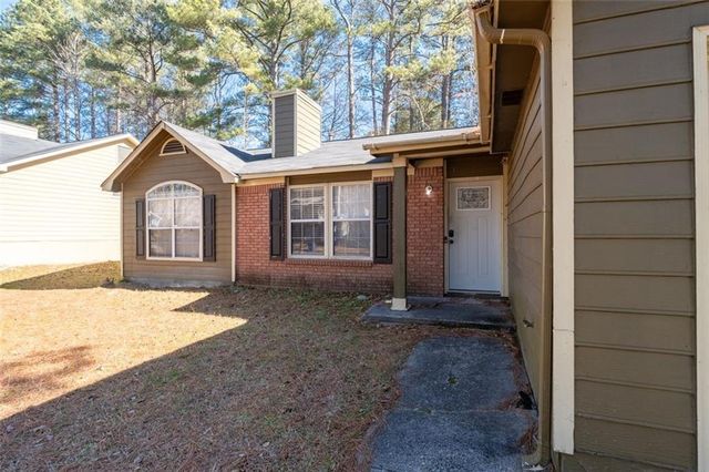 6340 Emerald Pointe Circle, Atlanta, GA 30349