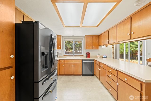 50 Steve Place, Sequim, WA 98382