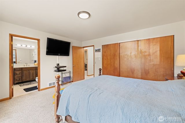 50 Steve Place, Sequim, WA 98382