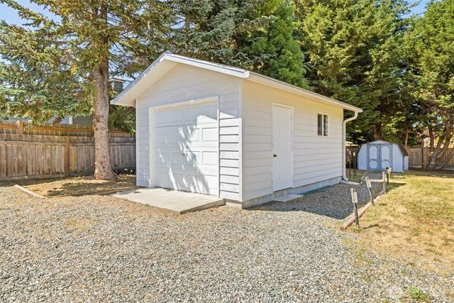 50 Steve Place, Sequim, WA 98382