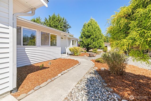 50 Steve Place, Sequim, WA 98382