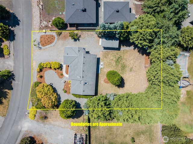 50 Steve Place, Sequim, WA 98382