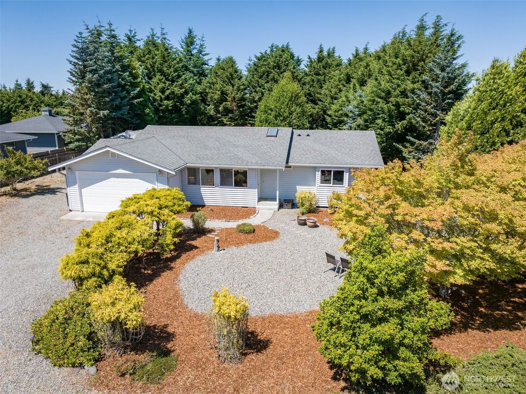 50 Steve Place, Sequim, WA 98382