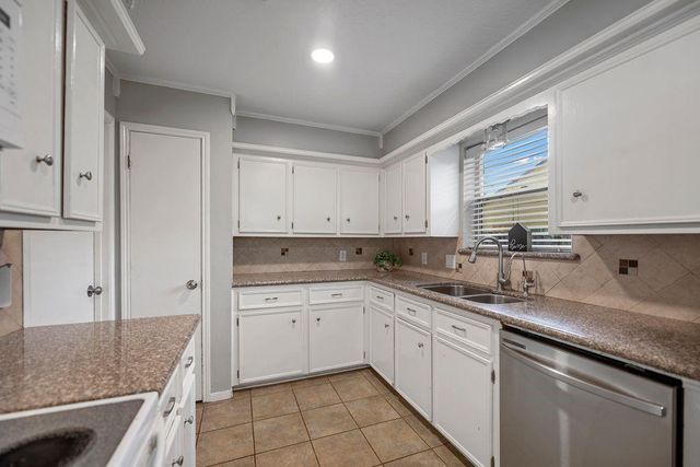 6807 Stoney River Drive, Spring, TX 77379
