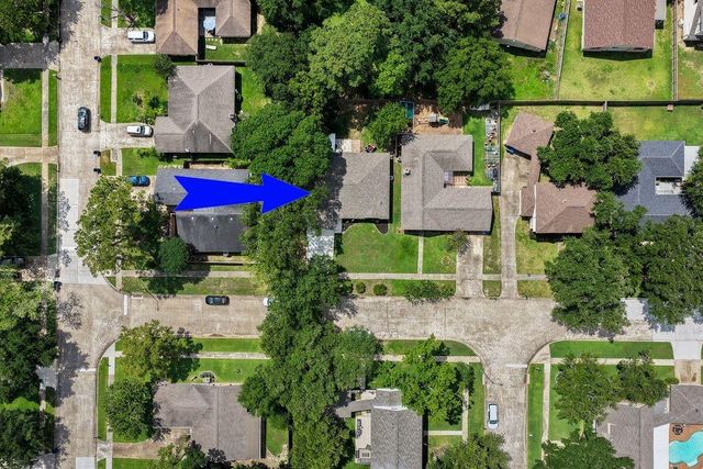 6807 Stoney River Drive, Spring, TX 77379