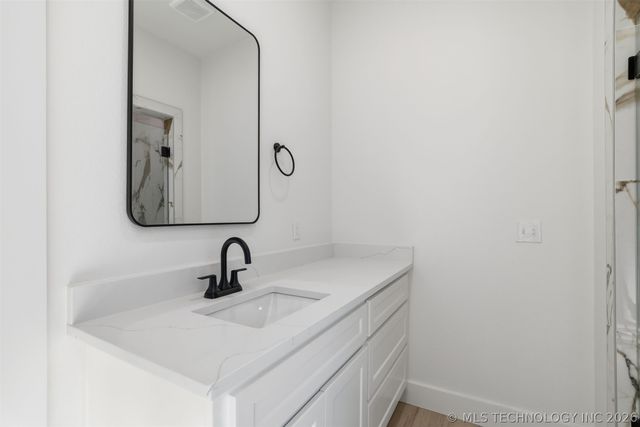 1906 Boxer Lane, Durant, OK 74701