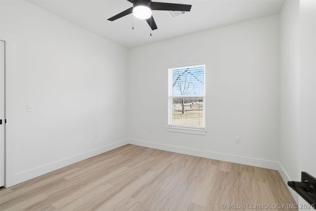 1906 Boxer Lane, Durant, OK 74701