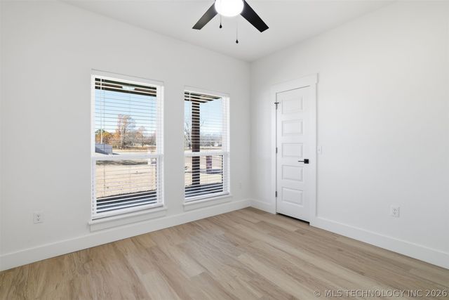 1906 Boxer Lane, Durant, OK 74701