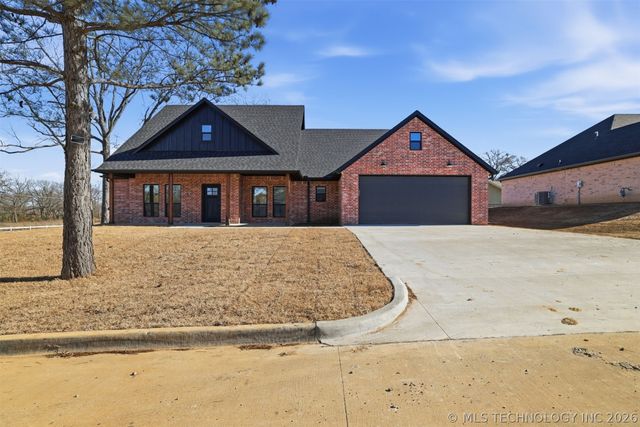 1906 Boxer Lane, Durant, OK 74701