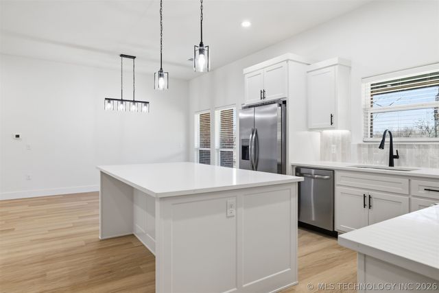 1906 Boxer Lane, Durant, OK 74701