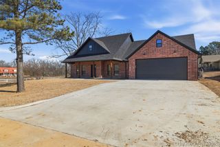 1906 Boxer Lane, Durant, OK 74701