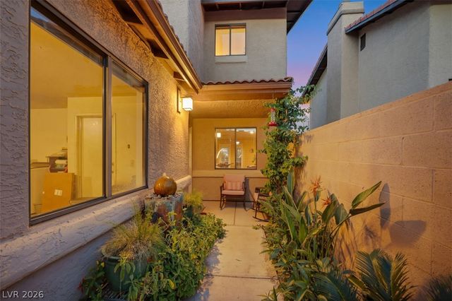 3958 Delos Drive, Las Vegas, NV 89103