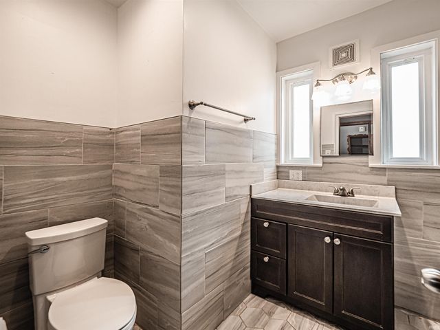 3727 Stringtown Road, Evansville, IN 47711