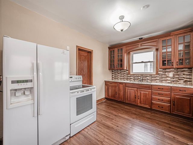 3727 Stringtown Road, Evansville, IN 47711