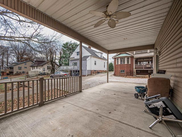 3727 Stringtown Road, Evansville, IN 47711