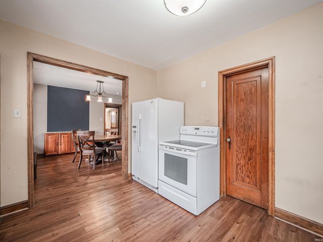 3727 Stringtown Road, Evansville, IN 47711