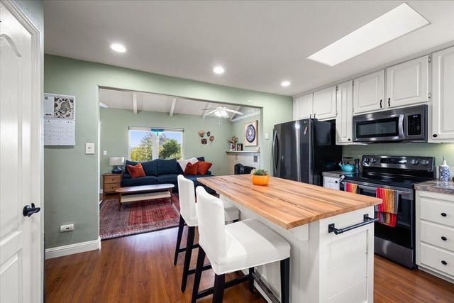 350 Racetrack St, Auburn, CA 95603