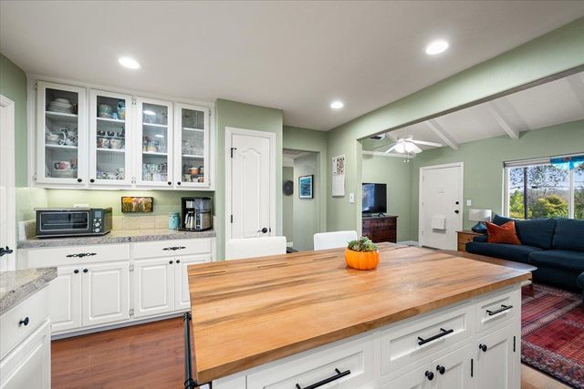 350 Racetrack St, Auburn, CA 95603