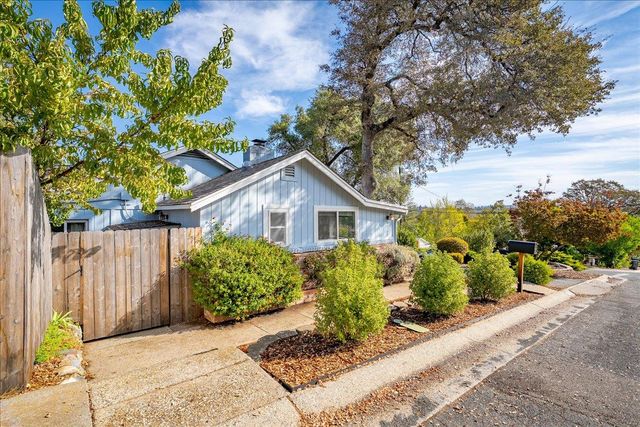 350 Racetrack St, Auburn, CA 95603