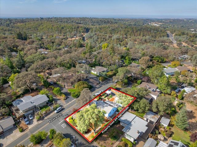 350 Racetrack St, Auburn, CA 95603