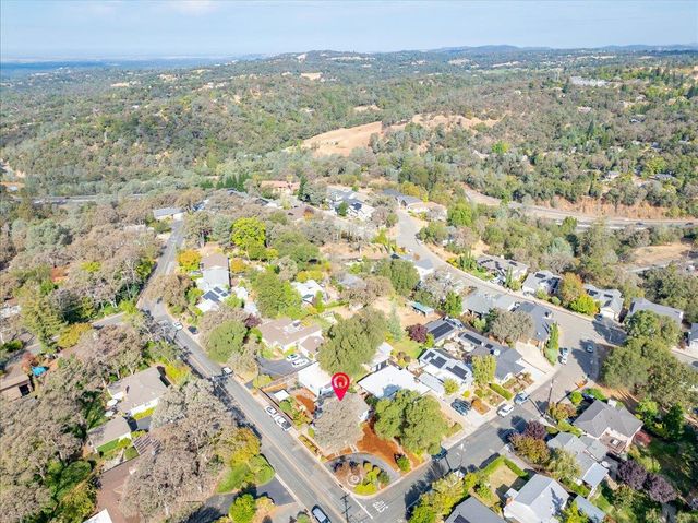 350 Racetrack St, Auburn, CA 95603