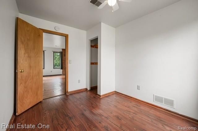 11099 Irish Road, Otisville, MI 48463