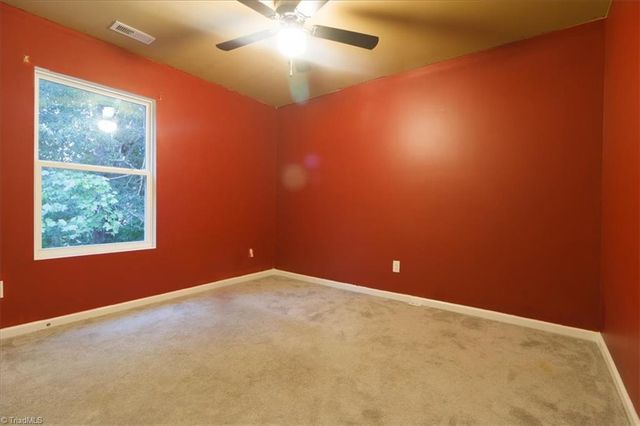 1402 Torrey Pines Court, Mebane, NC 27302