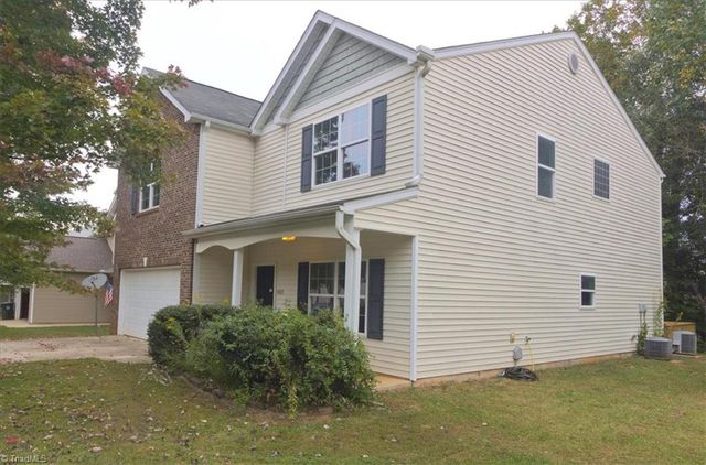 1402 Torrey Pines Court, Mebane, NC 27302